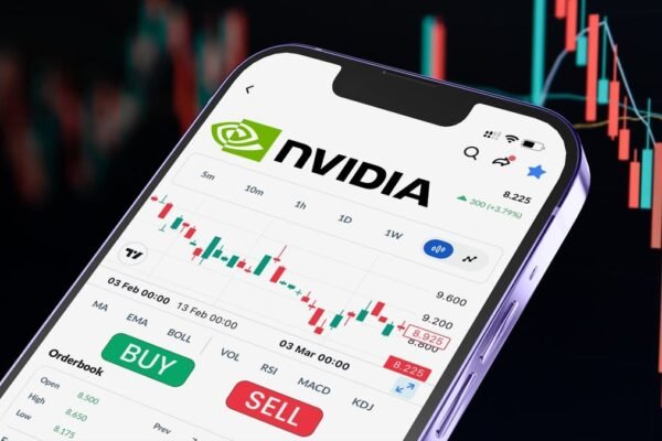 Berita saham NVDA hari ini: Apakah Nvidia harus dibeli atau ditahan?