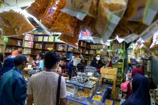 Ekonomi Indonesia Tumbuh 5,12% di Triwulan II, tetapi Pakar Menyebut Adanya Anomali Data