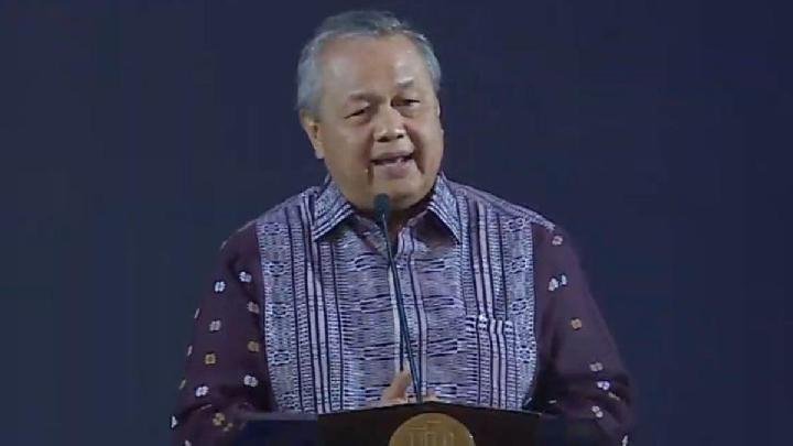 Gubernur Bank Indonesia memprediksi bahwa nilai tukar rupiah akan terus menguat.