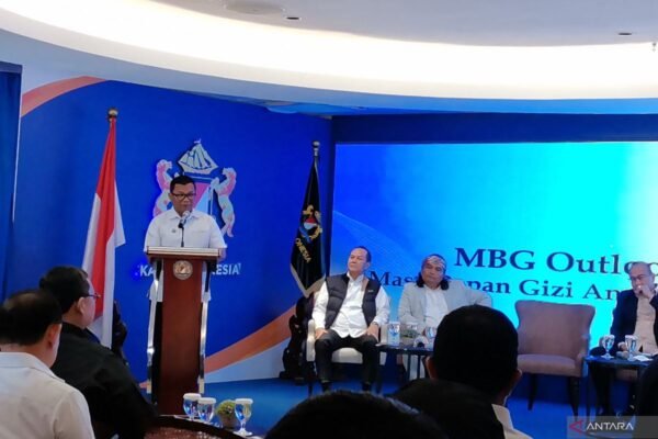 Indonesia mencari dukungan bisnis untuk program makanan gratis.