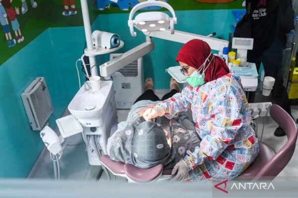 Indonesia menetapkan tiga agenda utama untuk transformasi kesehatan.