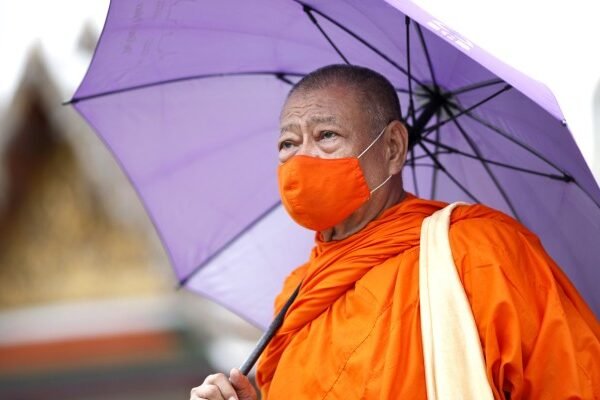 Indonesia mengeluarkan peringatan Covid-19 terkait lonjakan kasus di Asia.