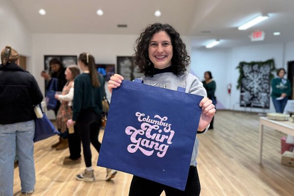 Lebih terhubung, namun lebih sendirian? Paradox kesepian