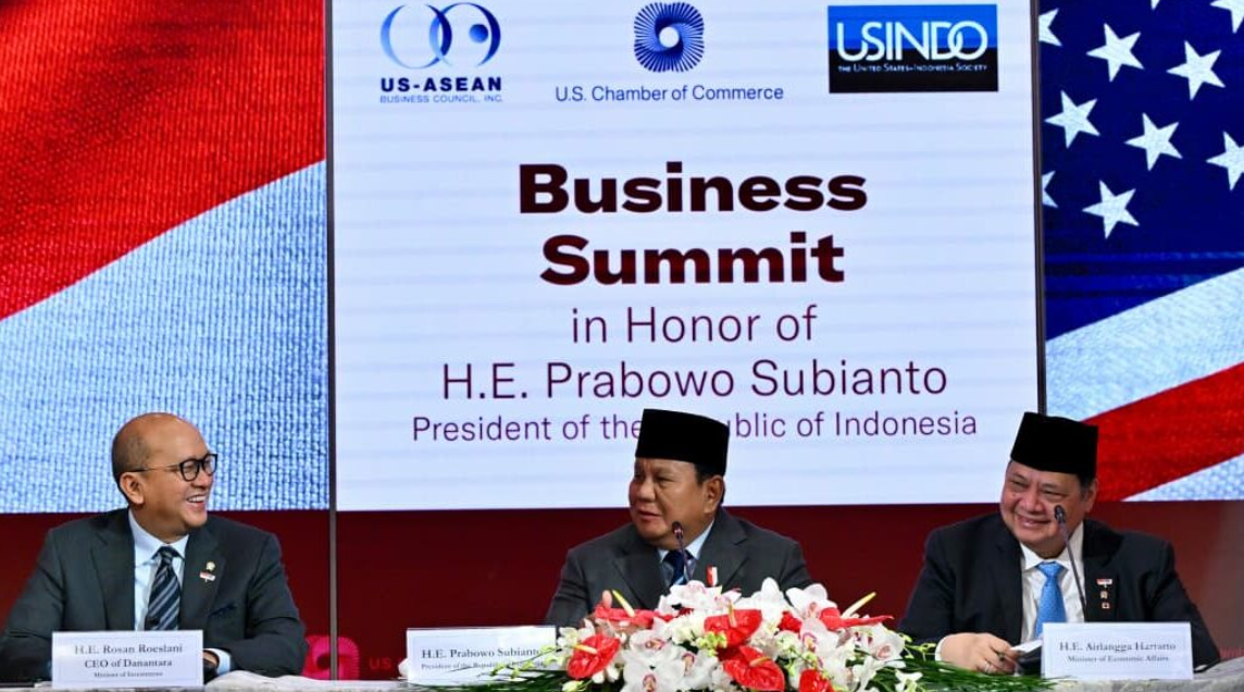 Berita Foto: Prabowo mengawasi kesepakatan senilai $38,4 miliar antara Amerika Serikat dan Indonesia.
