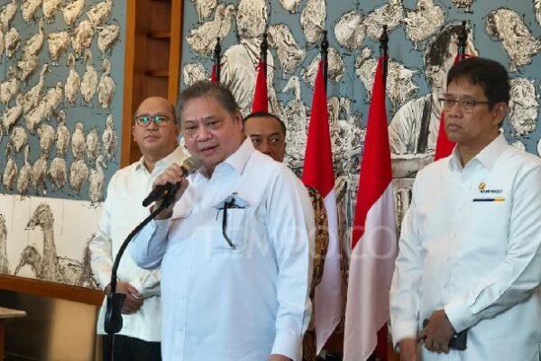 Indonesia akan mempercepat proses demutualisasi bursa saham setelah penurunan IHSG.