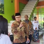 Indonesia menargetkan 16.141 sekolah dalam program revitalisasi nasional.