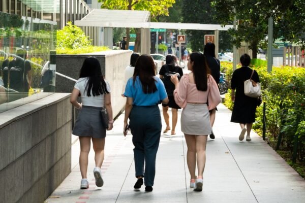 1 dari 5 generasi Z di Singapura merasa tidak terlibat di tempat kerja: Survei