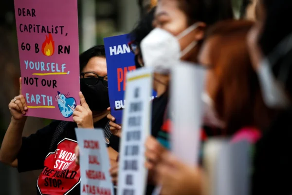 Omong kosong belaka: Keraguan terhadap janji Indonesia terkait deforestasi di COP26