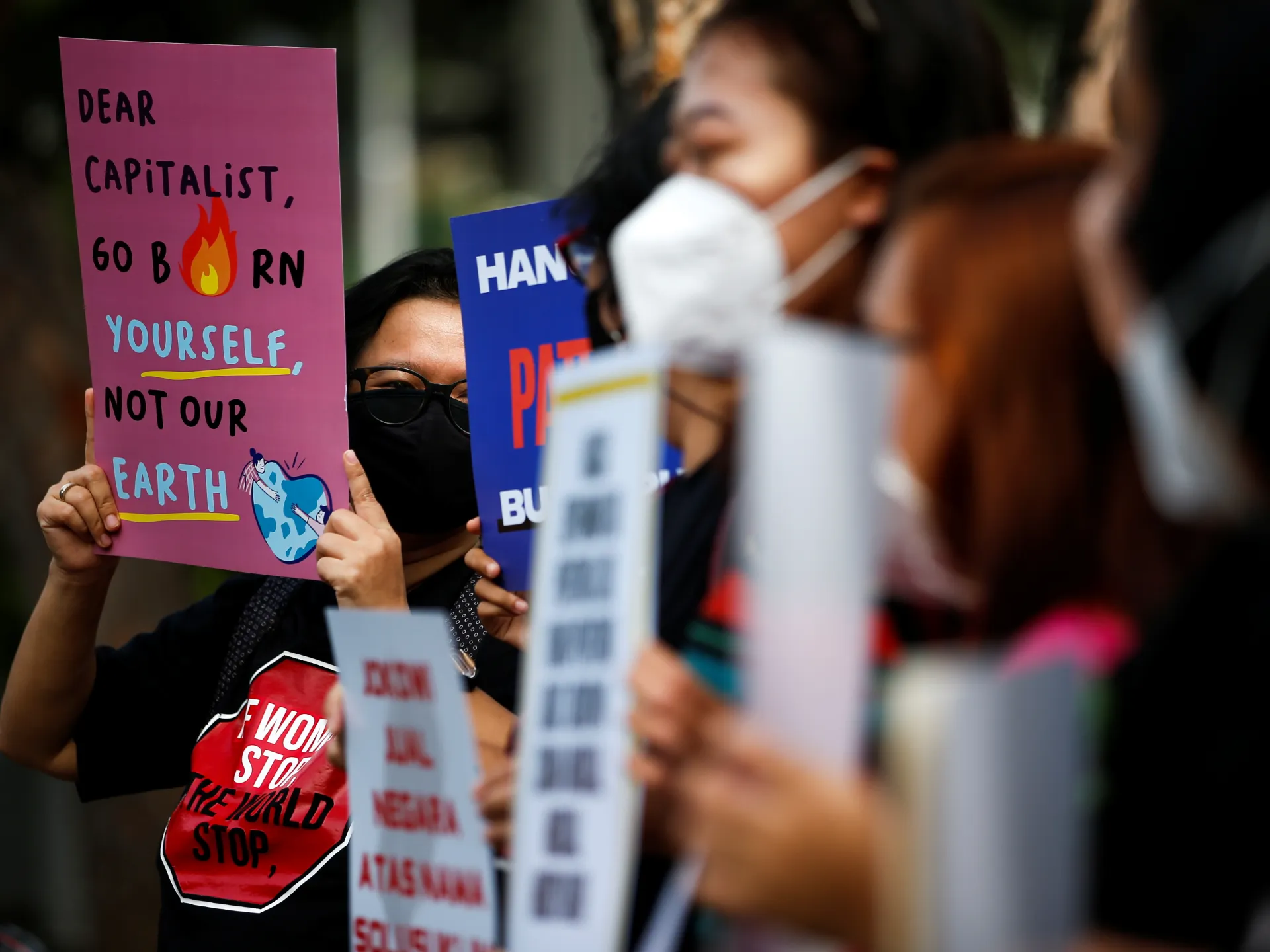 Omong kosong belaka: Keraguan terhadap janji Indonesia terkait deforestasi di COP26