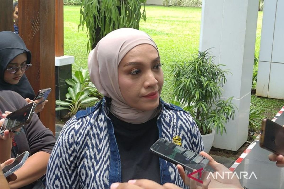 Pasokan energi Indonesia tetap stabil sementara negara tetangga mengumumkan keadaan darurat