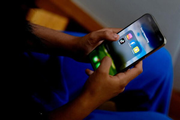 Tren dan prediksi jurnalisme, media, dan teknologi tahun 2025